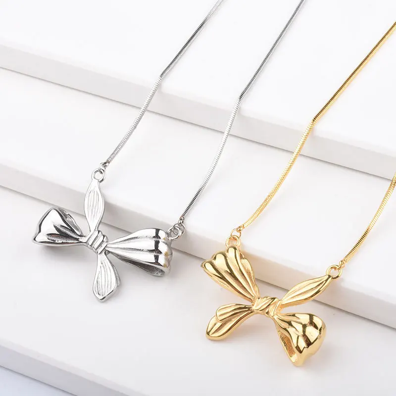 Creative Temperament Bow Choker Necklace Fashion Trendy Titanium Steel Necklace For Women