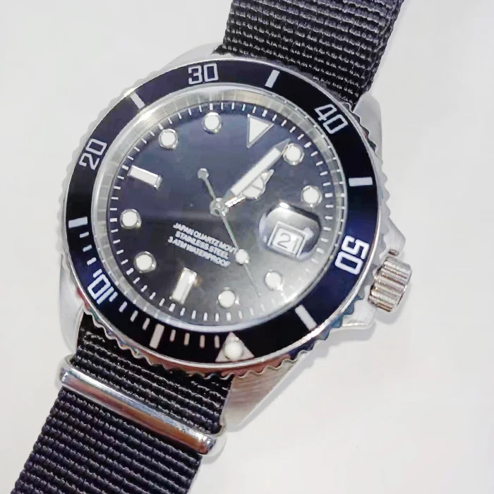 Fedex завод OEM Высокое качество индивидуальные кварцевые наручные часы из нержавеющей стали с вращающимся циферблатом и логотипом