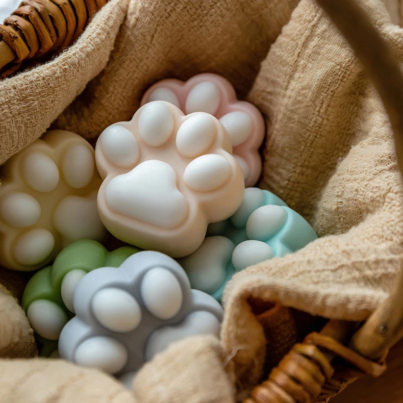 2022 Hot Sell Body Organictoilet Cleansing Handmade Nature Moisturizing Whitening  45G Cute Cat Claw For Kid Bath Soap