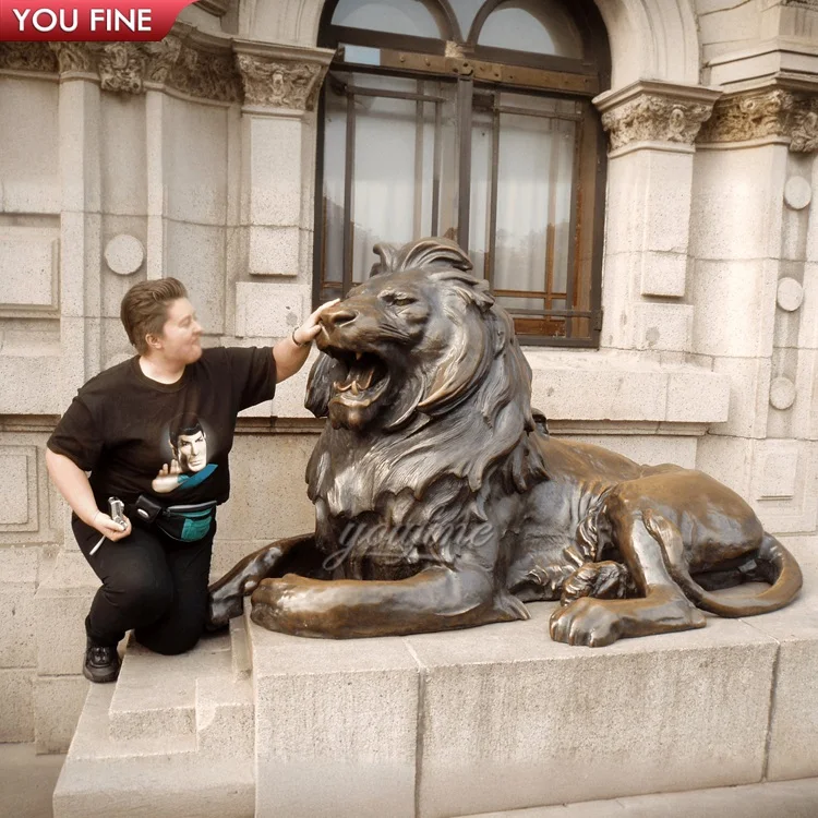 Outdoor Park Large Bronze Lying Lion Statue Sculpture