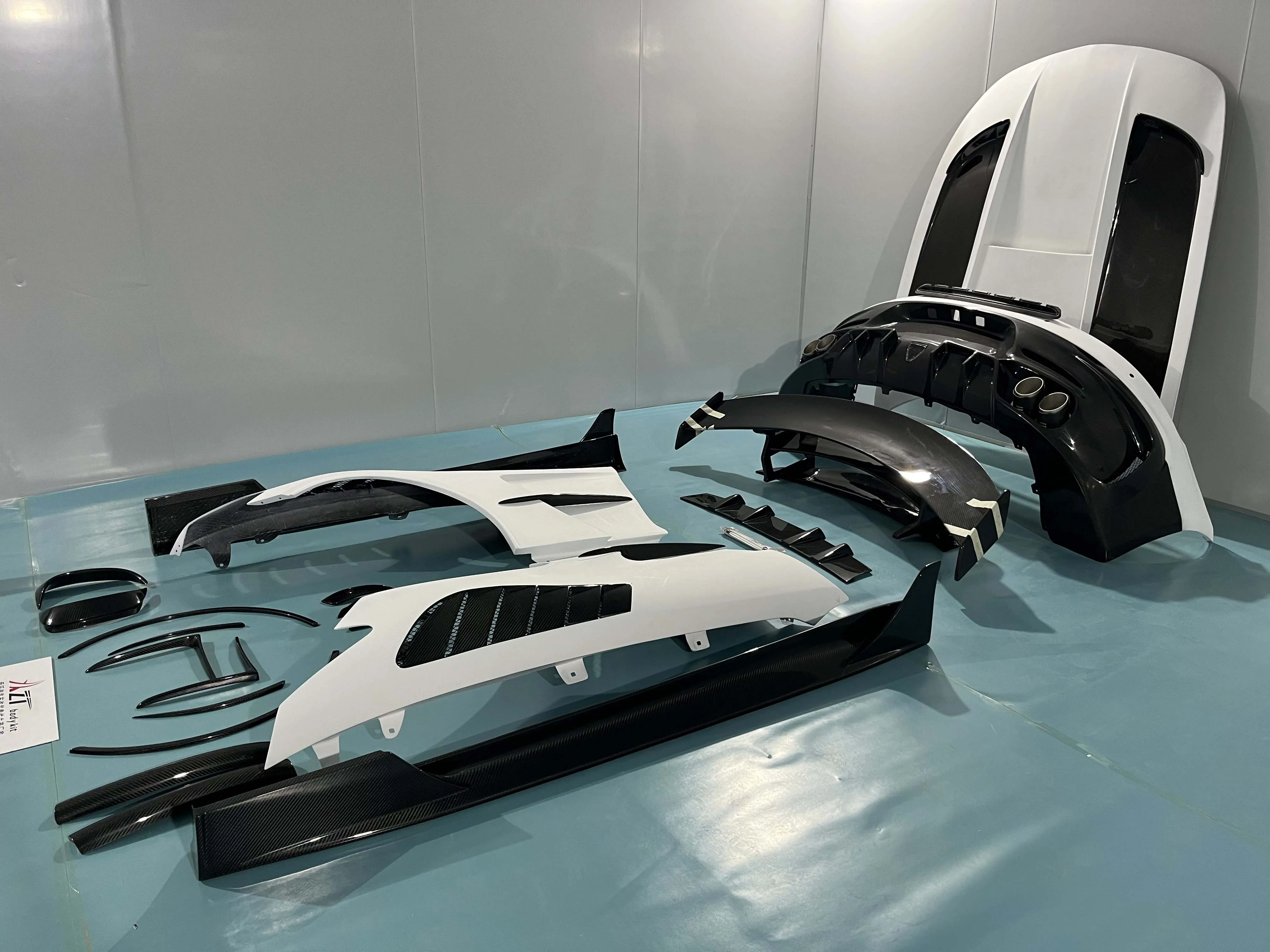 Black series style DRY / WET carbon fiber  body kit bumpers side skirt hood fender  for AMG GT GTS GTC GTR  perfect fitment