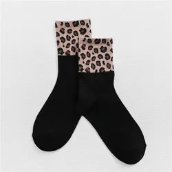 New design hot sale leopard cotton crew socks fashion  custom casual crew socks kniitted one size ladies socks