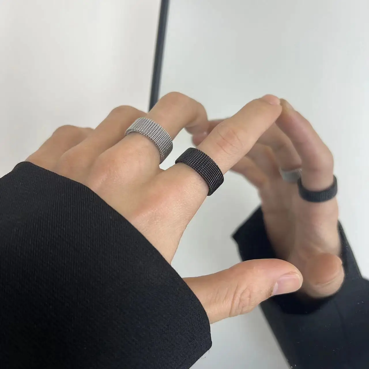 8mm Stainless steel braided elastic stretchable mesh fashion ring gold plated mesh chain middle finger ring