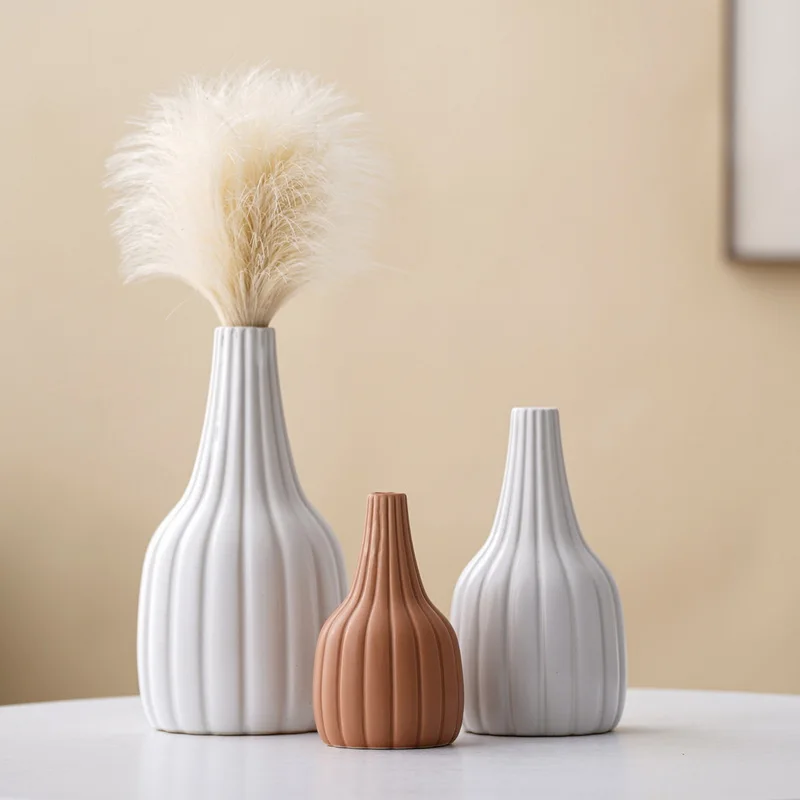 Fashion style Home Decoration Nordic Modern Rustic white coffee  Decorative Wholesale Ceramic & porcelain  Flower  Vases