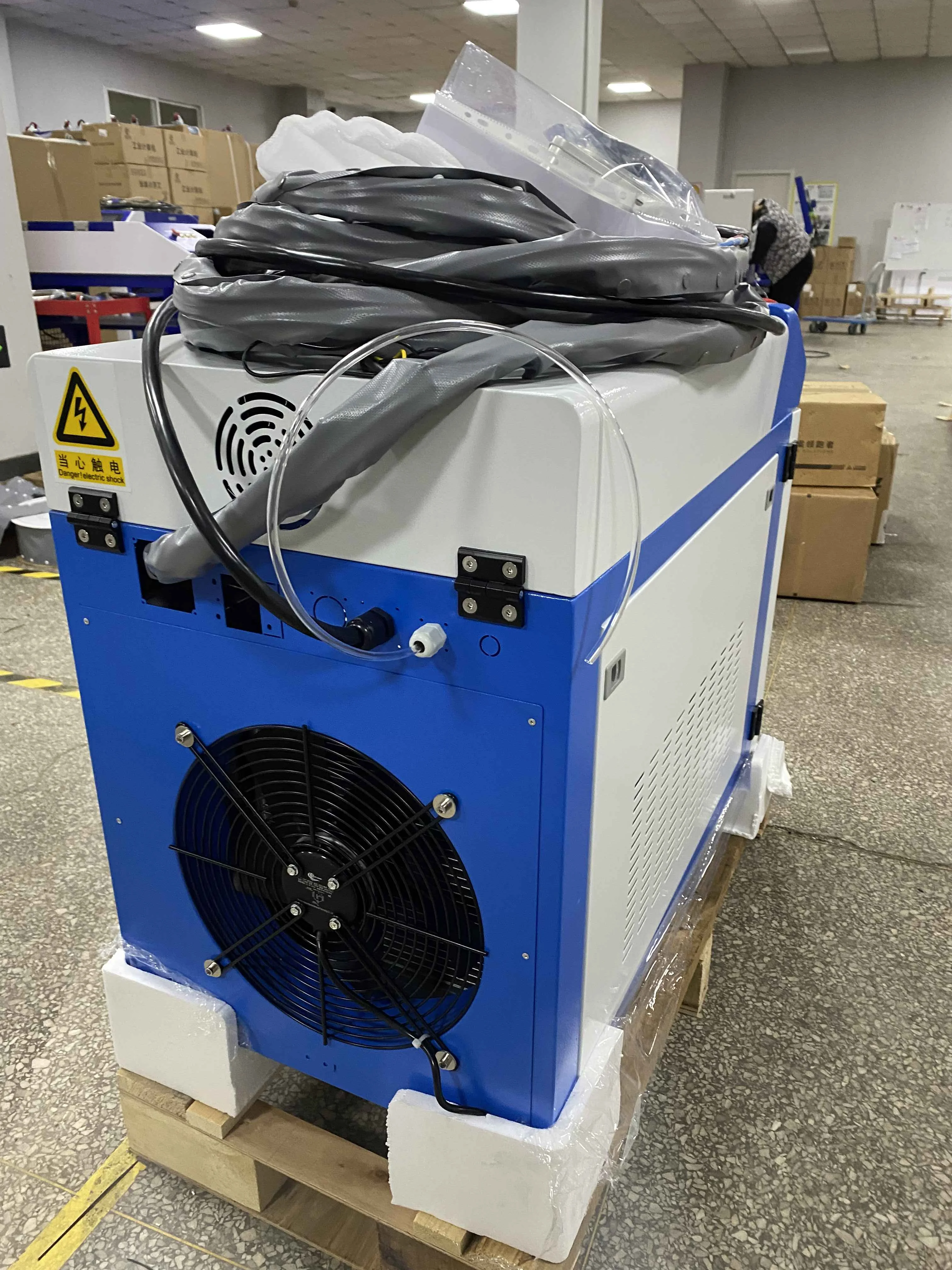 Portable Laser Welding Machine 2000w Fiber 3 in 1Handheld Laser Welder 1000w for metal Stainless steel Aluminum