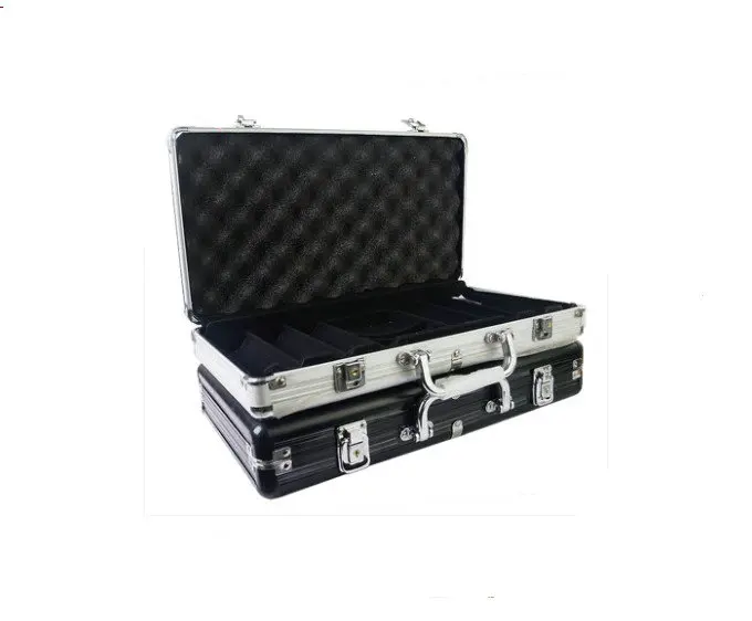 Factory Low Price Direct Selling High Quality 300 yard Chip case Leather Suitcase