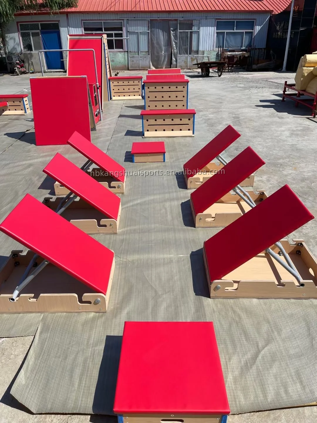 Hot selling children gymnastics fitness training parkour equipment ninja wooden parkour obstacle course