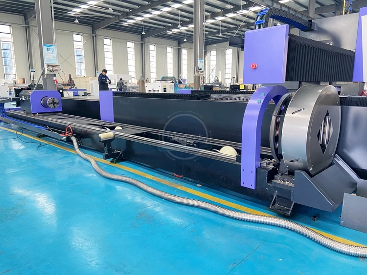 Acctek Laser Cutting Machine Fiber 1000W 1500W 2000W AKJ1530F