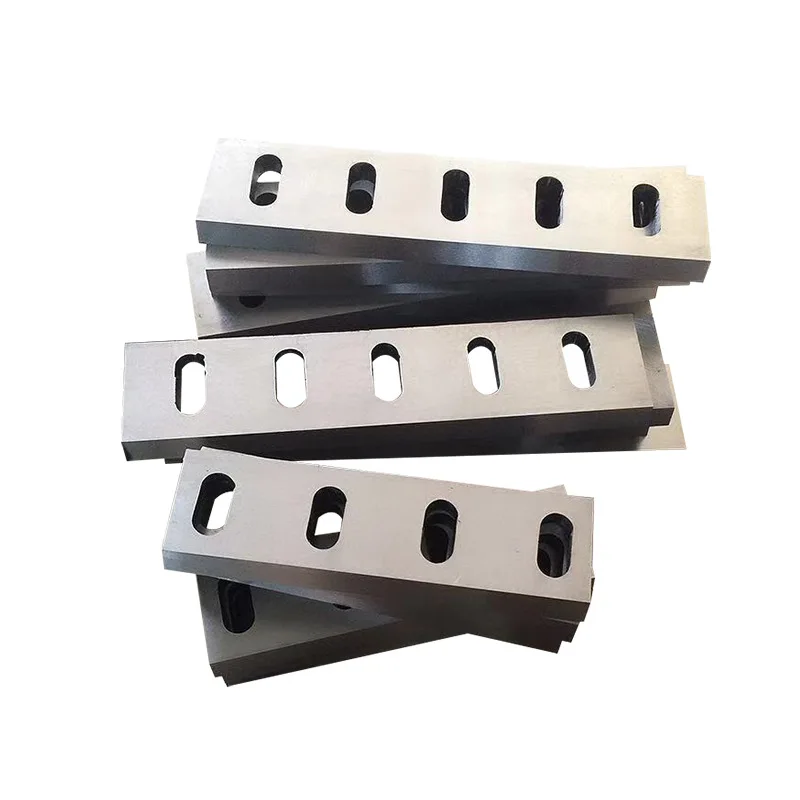 Granulator crusher knives and blades