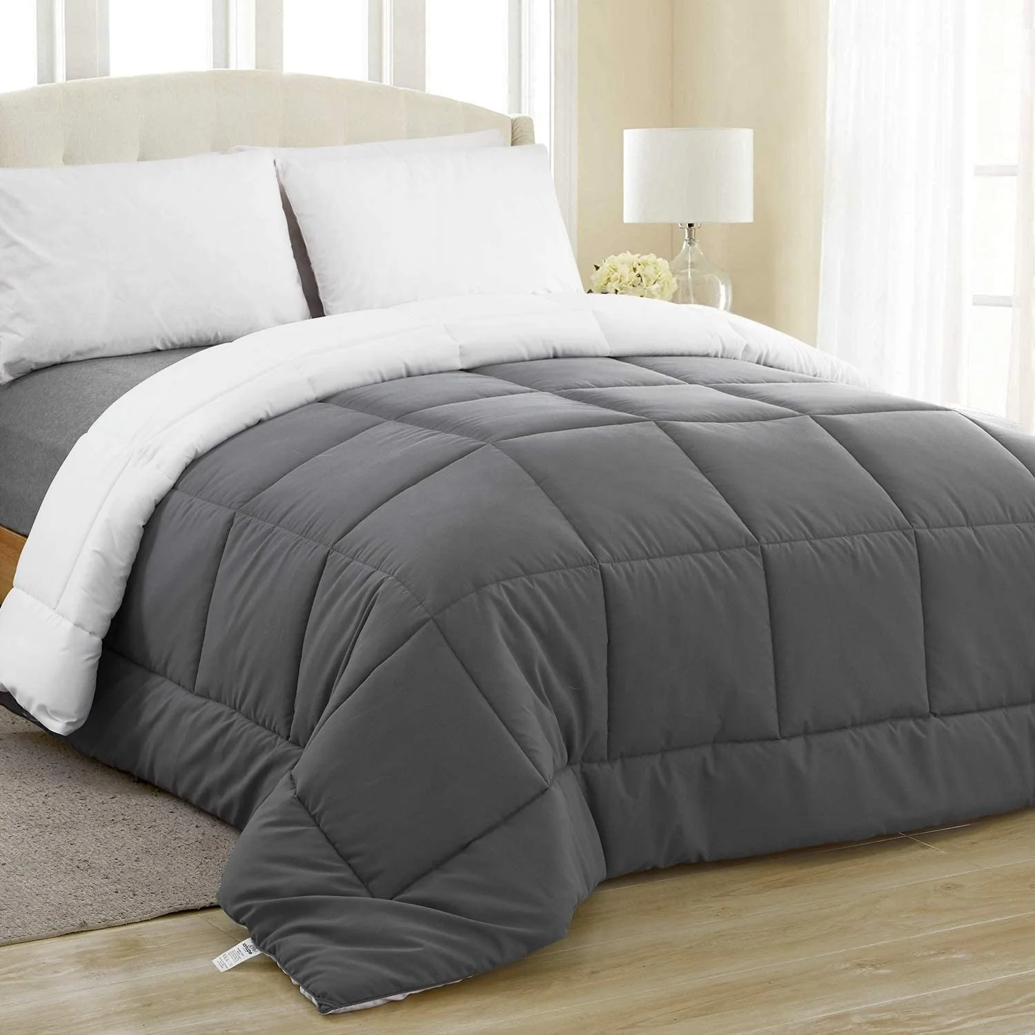 Customized Dyed Brushed Down Alternative Quilted Comforter Microfibre Duvet Hypoallergenic