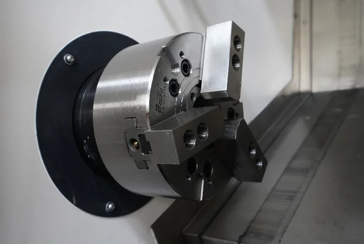 CNC Lathe Machine Price with Bar Feeder 12-Station Servo Hydraulic Rotary Turret