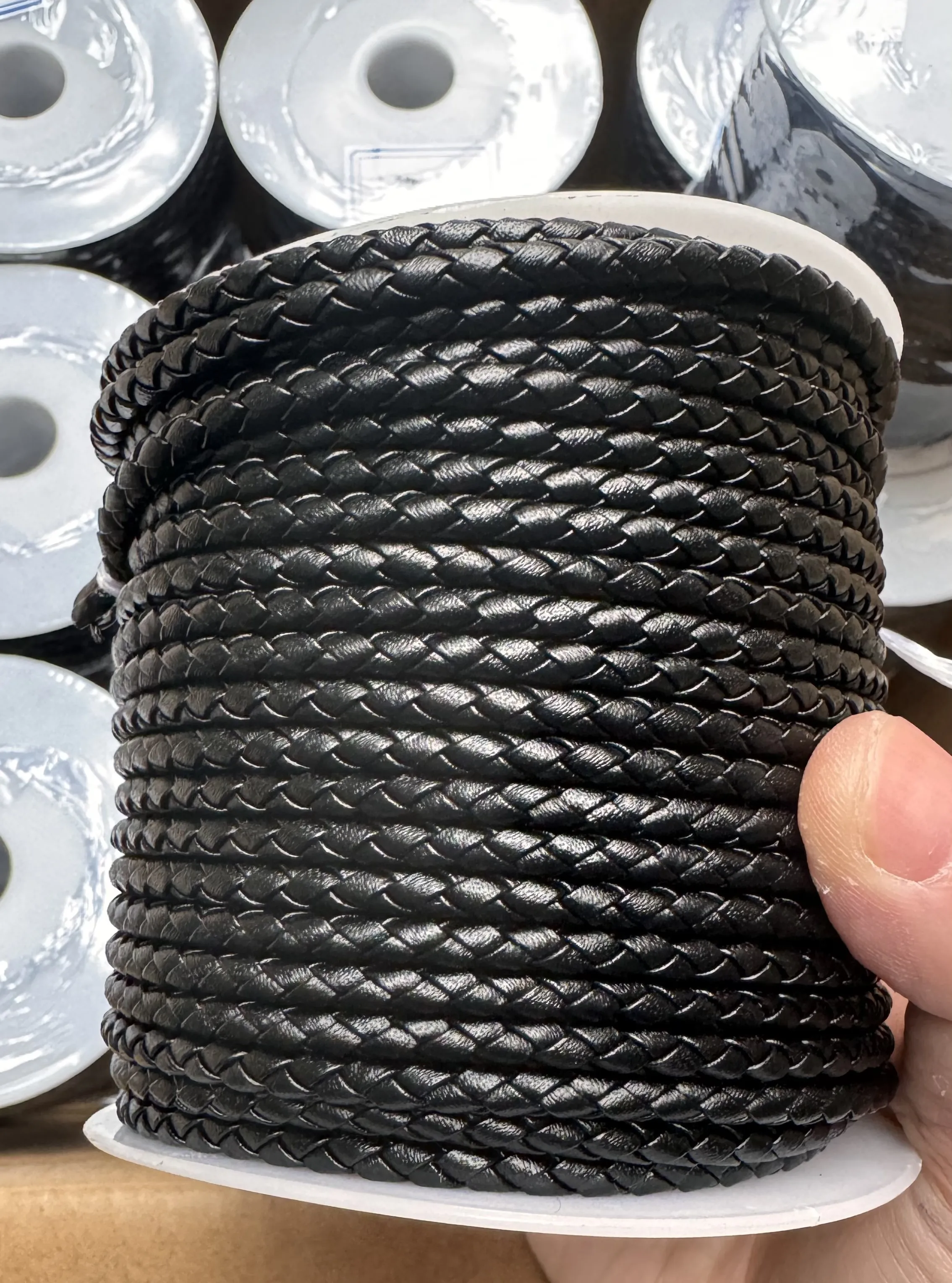 BMZ Custom Super-quality durable double backing softer cow Bolo round leather cord 2/2.5/3/4/5/6 mm