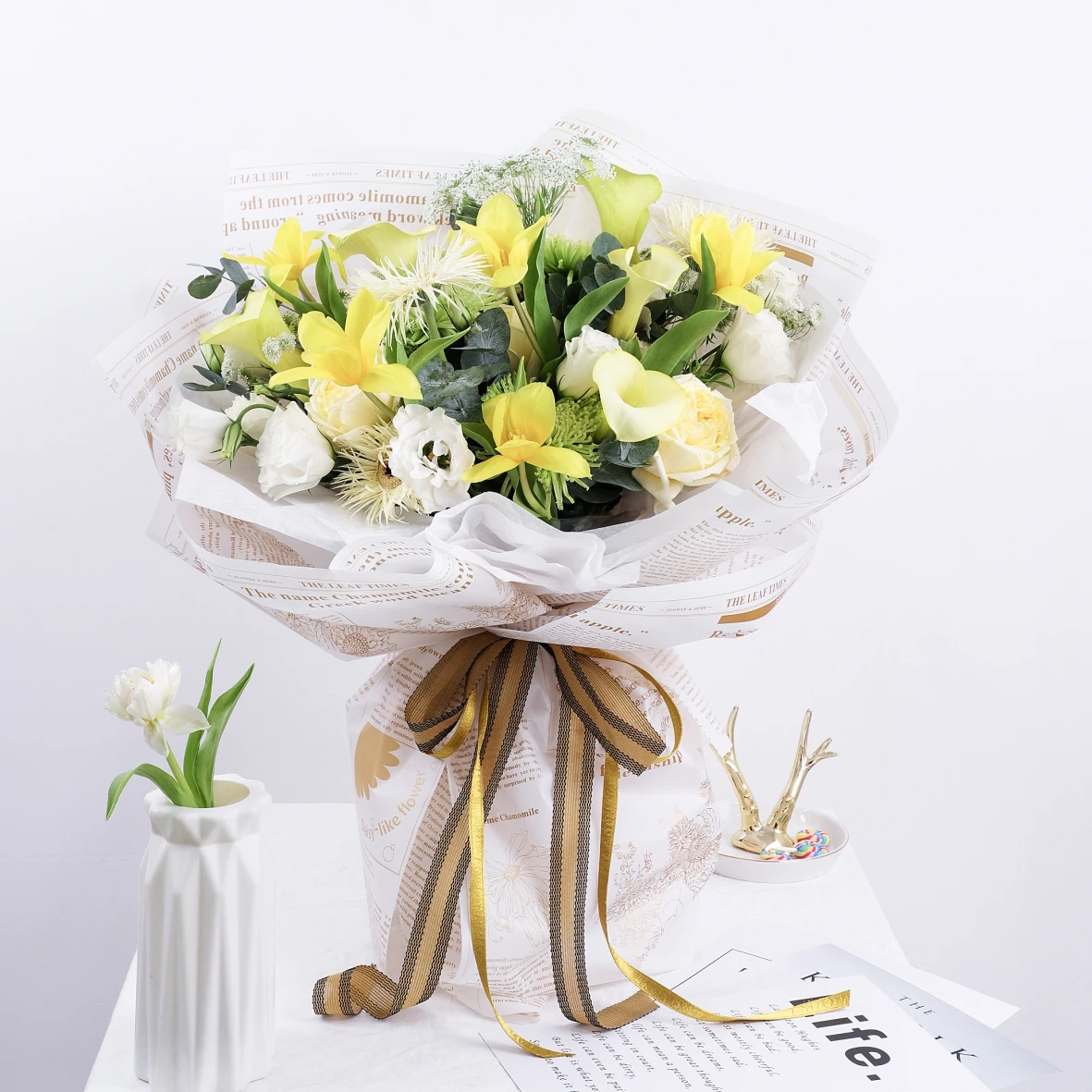 Cheap price wholesale printed flower paper flower gift wrapping packaging paper