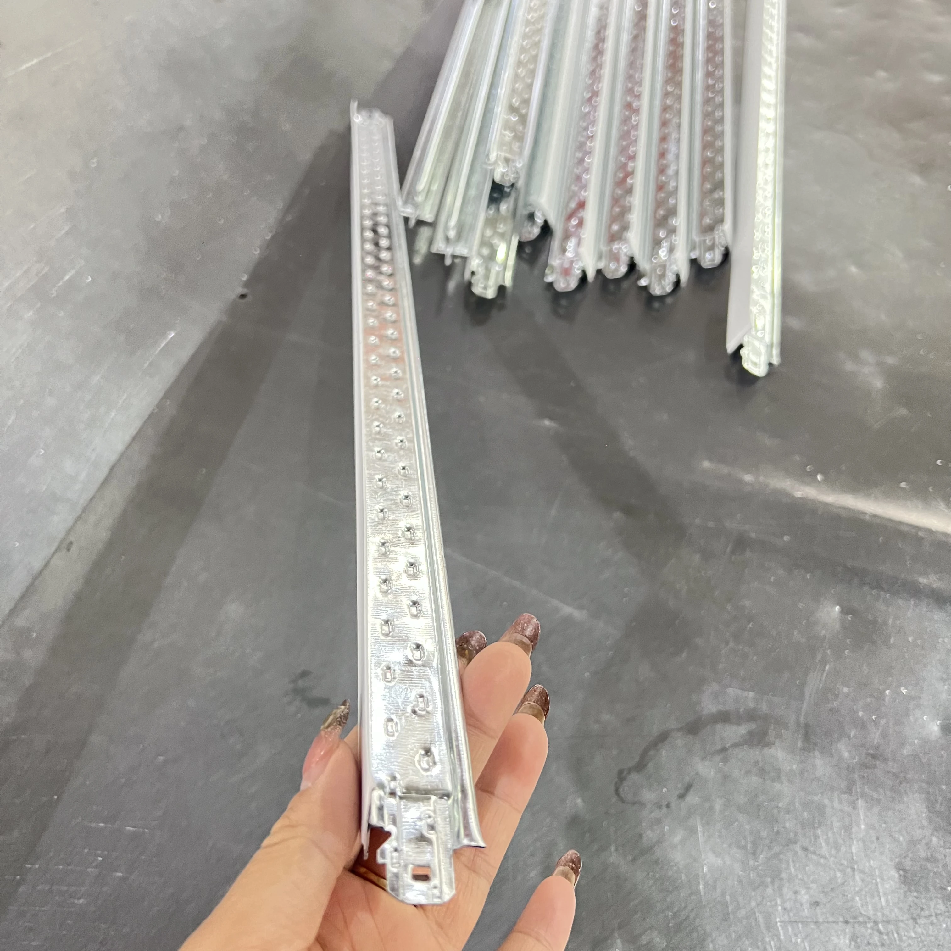 Modern Hotel  WBM Steel Suspended Ceiling Grid ceiling T grid components t bar ceiling frames T24 T32 T38