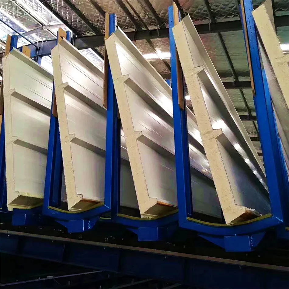 Industrial Building Metal Modern any RAL Color Construction Materials CAM Lock PU / PUR / PIR Foam Sandwich Panel