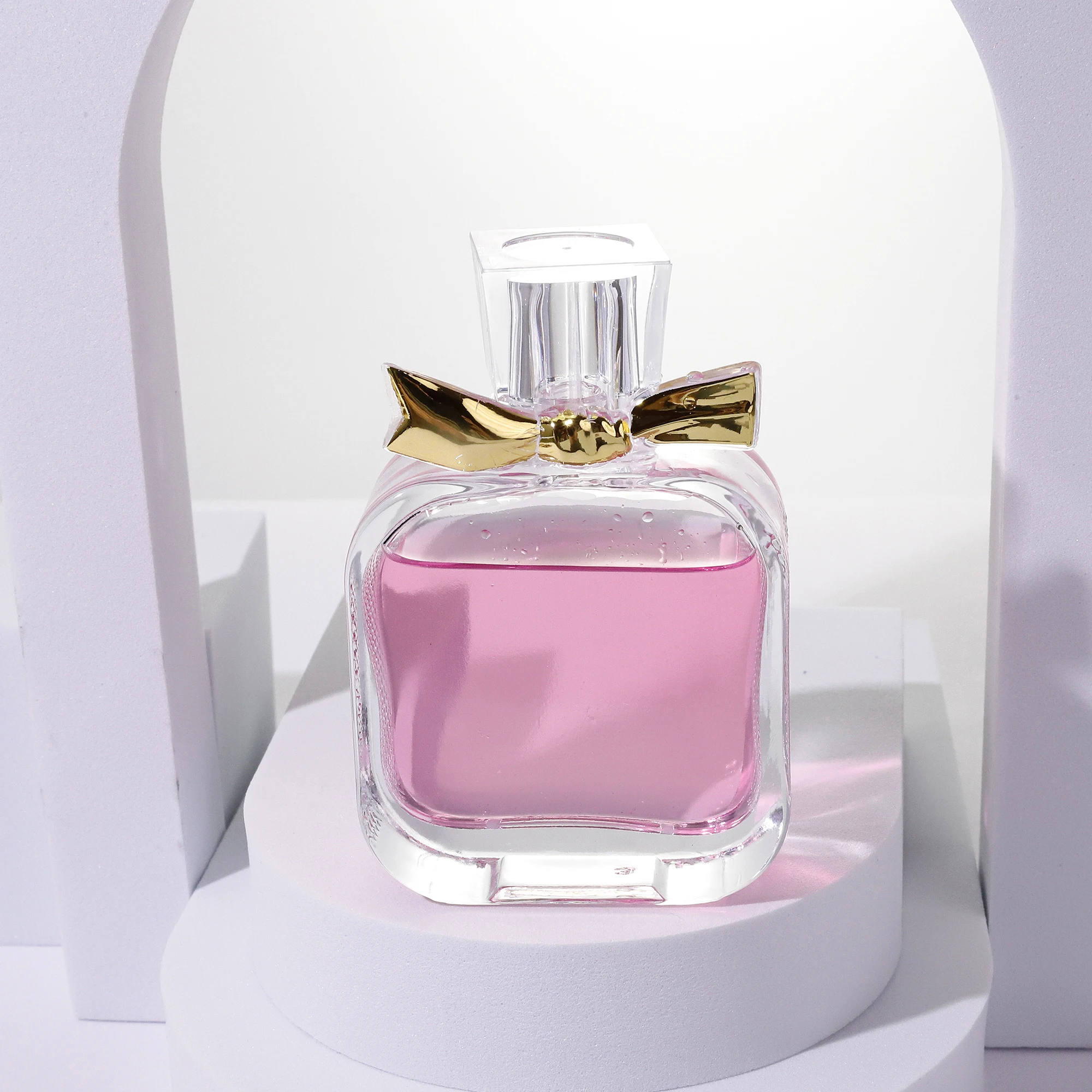 Bulk Orders Fast Shipping Glass Perfume Bottles (30ml, 50ml, 100ml) with covers and Sprayers