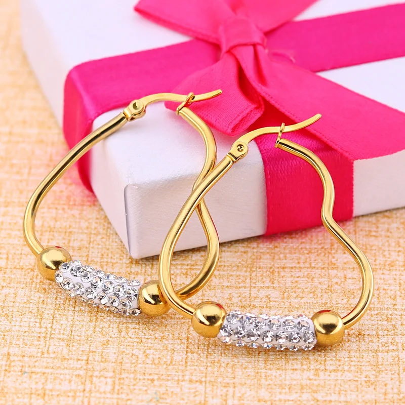 Серьги-кольца женские из титановой стали в форме сердца со стразами