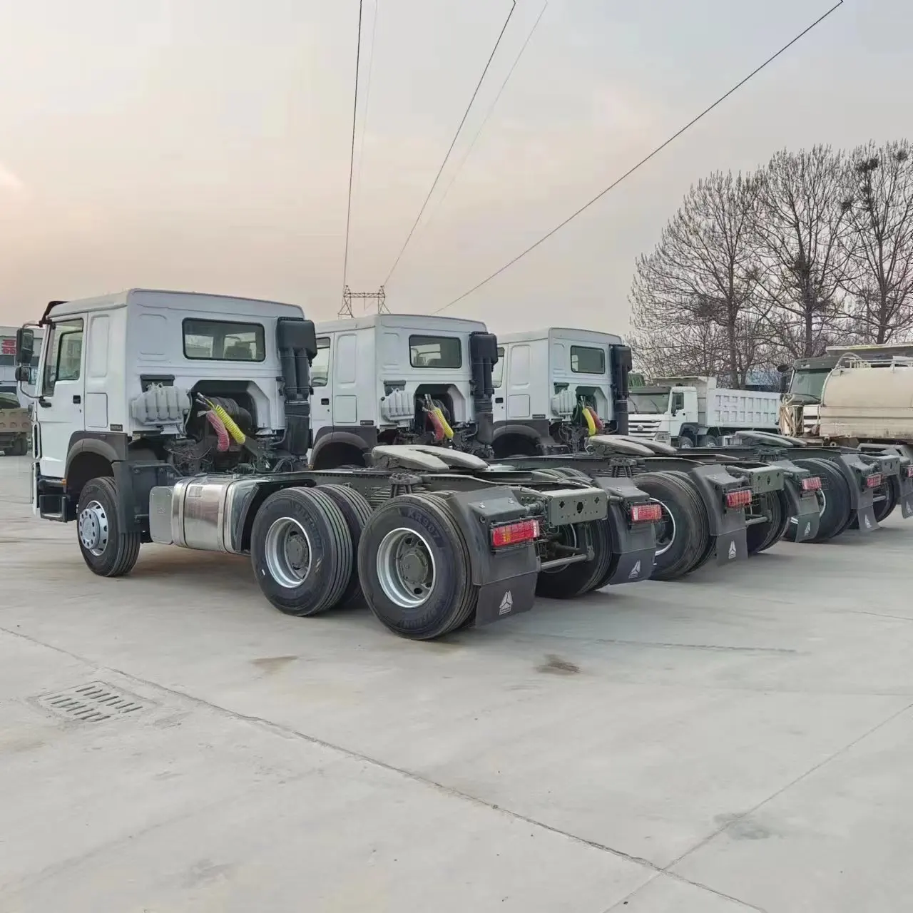 Cheap price used 4x2 6x4 HOWO tractor truck high quality for HOWO tractor truck