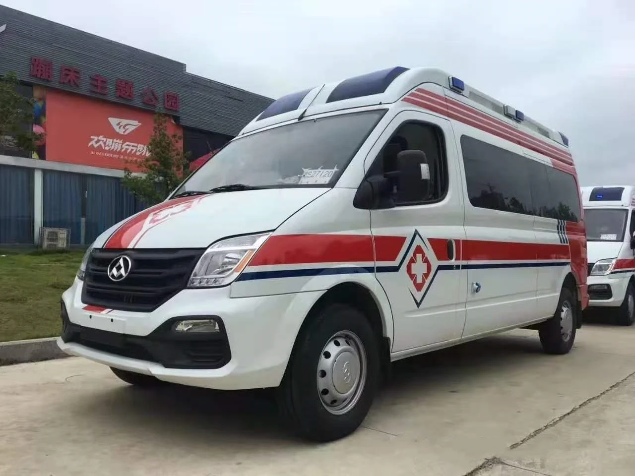 
Ford New Ambulance Vehicle Stretcher Bottom Price China Car Red White Nude Set Transit Medical Bulk Time Ship Color Wax 