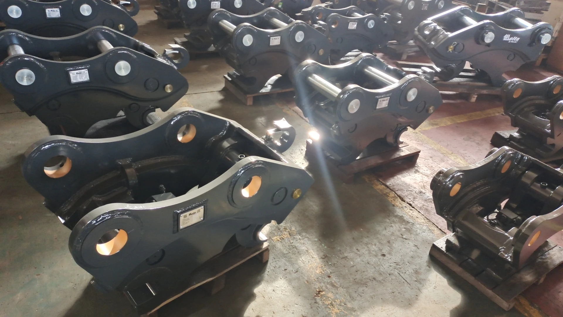 bucket adapter quick attach parts excavator bucket coupler excavator tilt hitch quick hitch excavator