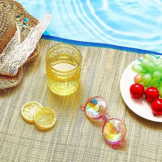 Chic Outdoor Woven Straw Beach Mat 66113# Folding Foam Inflatable Mattress for Camping and Picnics Dampproof and Durable