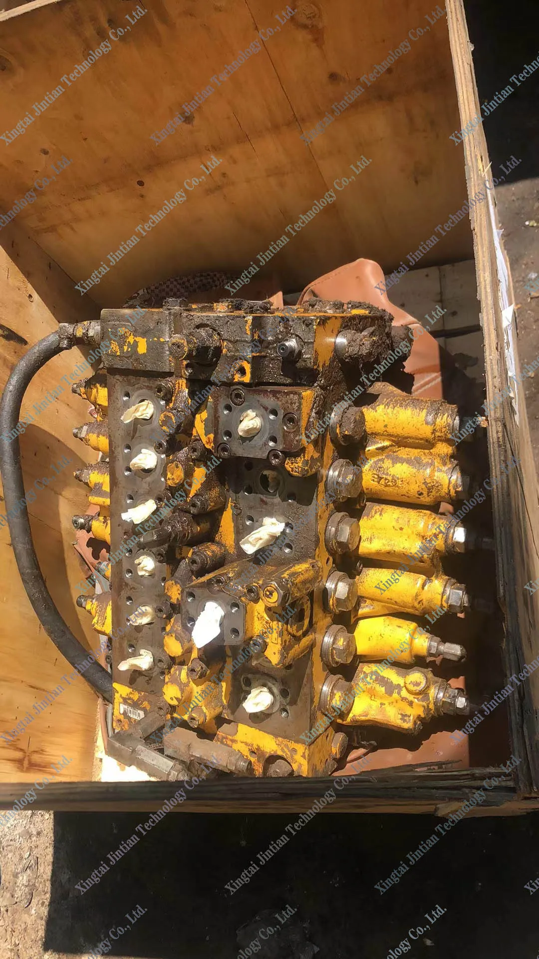 Подержанные части экскаватора PC220-8 PC200-7 PC210-7 PC220-7 PC228-3 главный регулирующий клапан для продажи