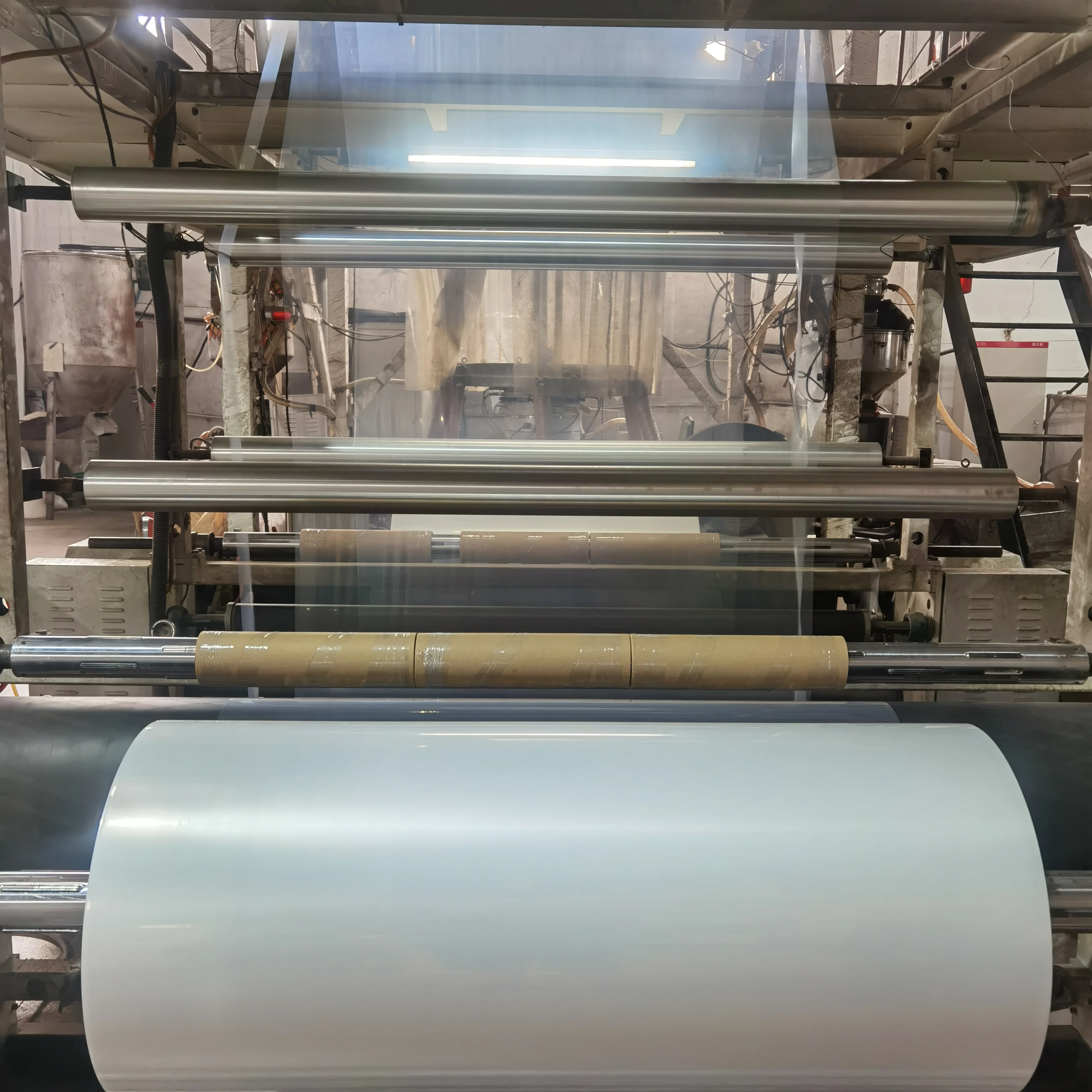 Прозрачная сельскохозяйственная пластиковая пленка для выдувного формования, устойчивая к УФ-излучению пленка для теплиц, 6 мил, 4 года, водонепроницаемая мембрана