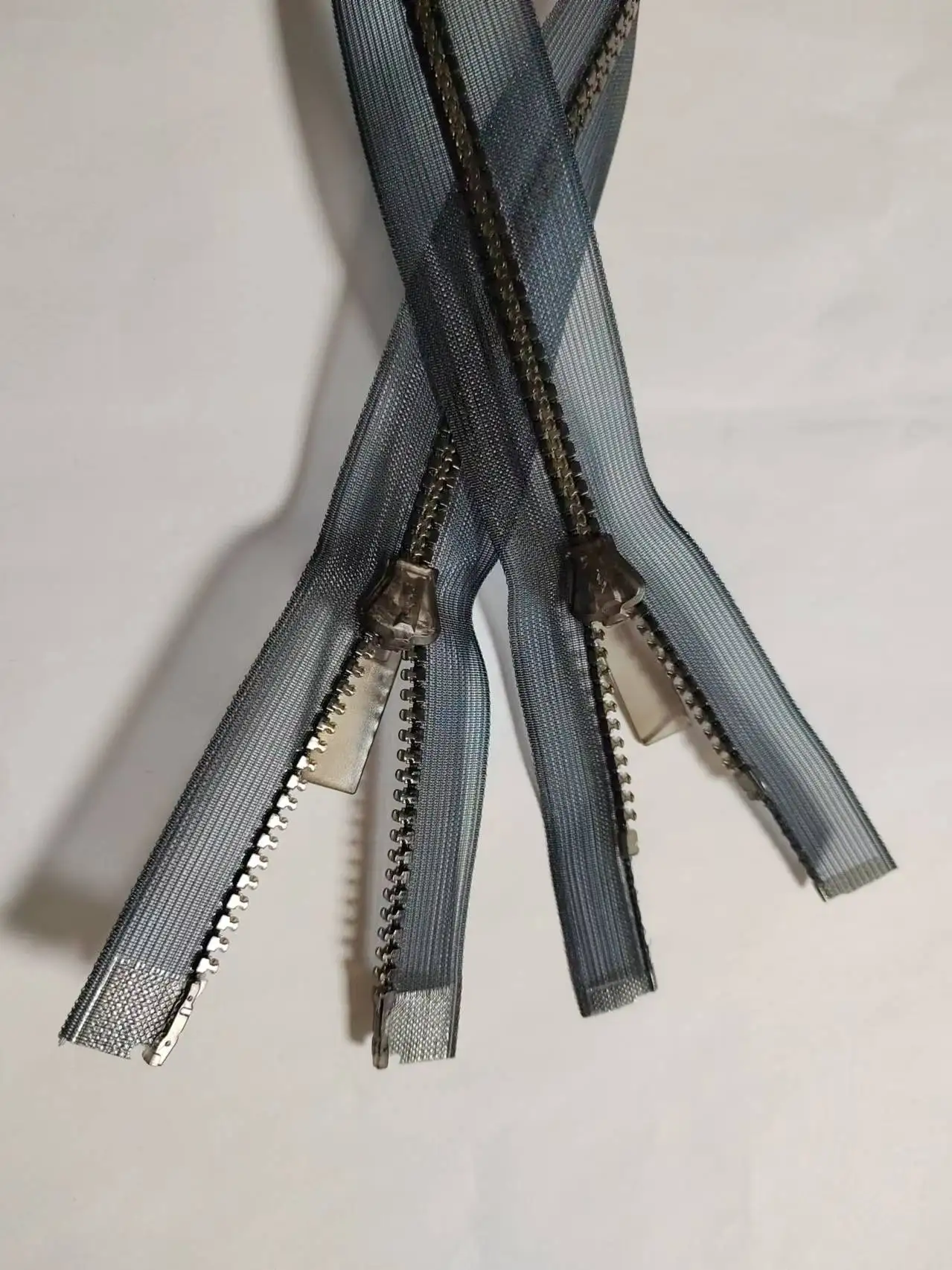 Customized personalized fashion zipper Double slider made of resin Transparent teeth special zipper Candy color zipper