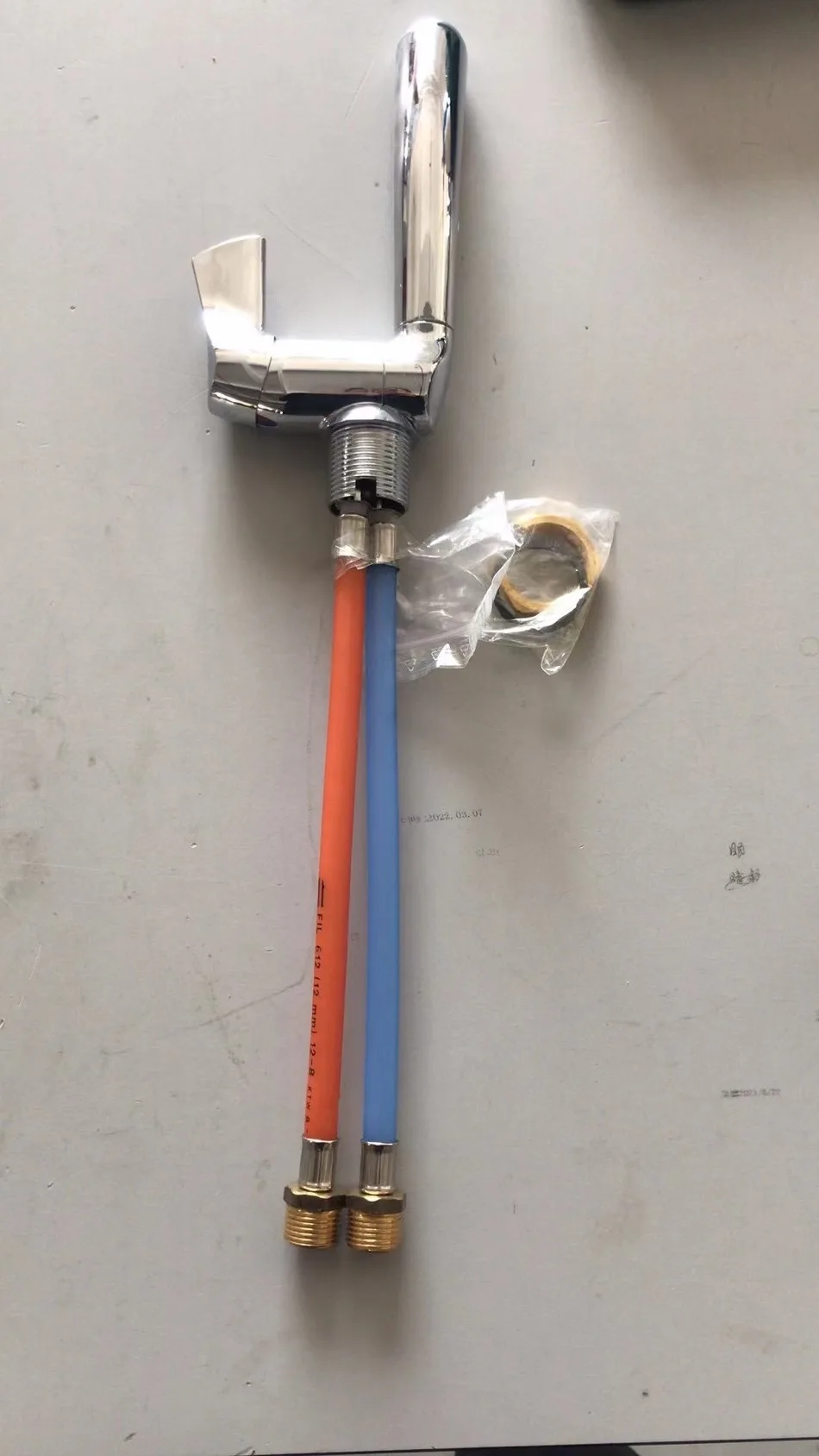 MOBO MOTORHOME PART ACCESSORIES RECREATIONAL VEHICLE CAMPING CAR RV appliances REIMO/DOMETIC FAUCET, 12V