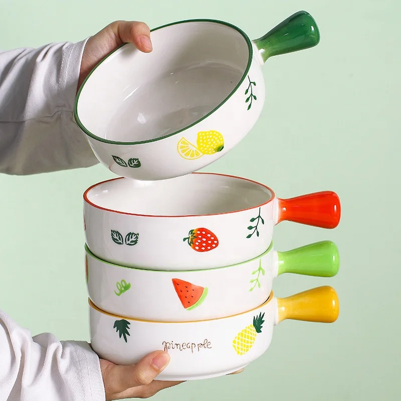 Детская керамическая тарелка с ручкой в скандинавском стиле