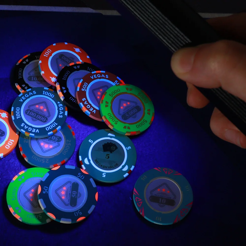 Casino UV light detector poker chips scanner  wireless rechargeable casino paper money detector