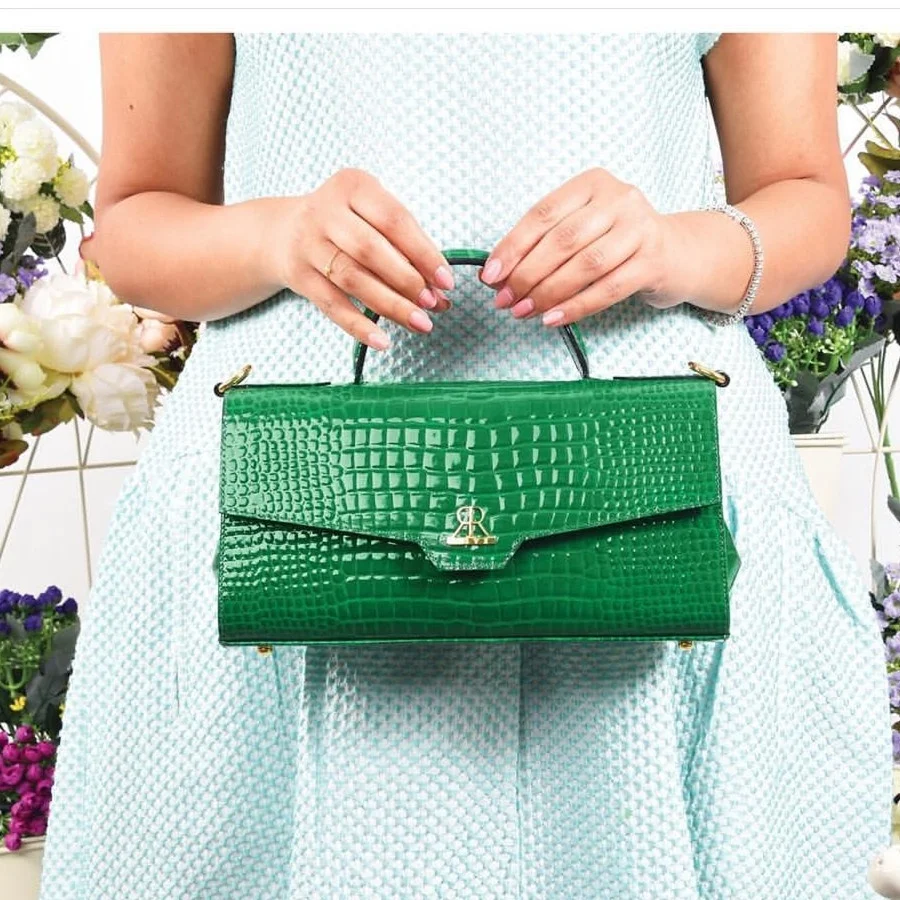 Luxury handbags for women, chic leather purse for women