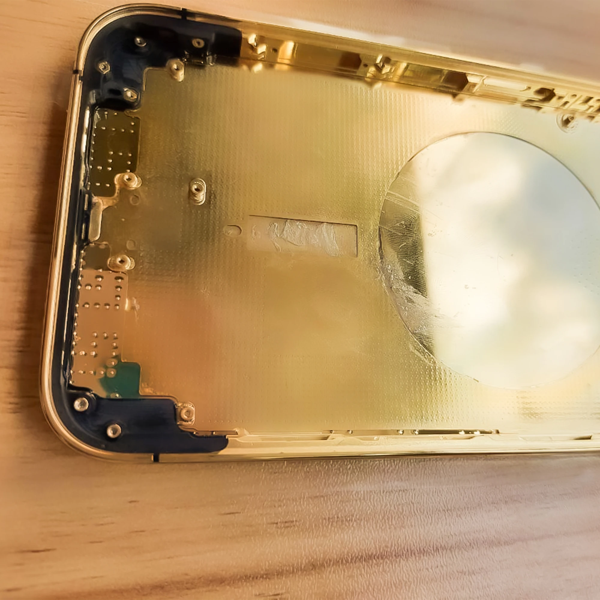 24kt Золотой сменный корпус для iPhone 14 Pro Max с индивидуальным дизайном Роскошный