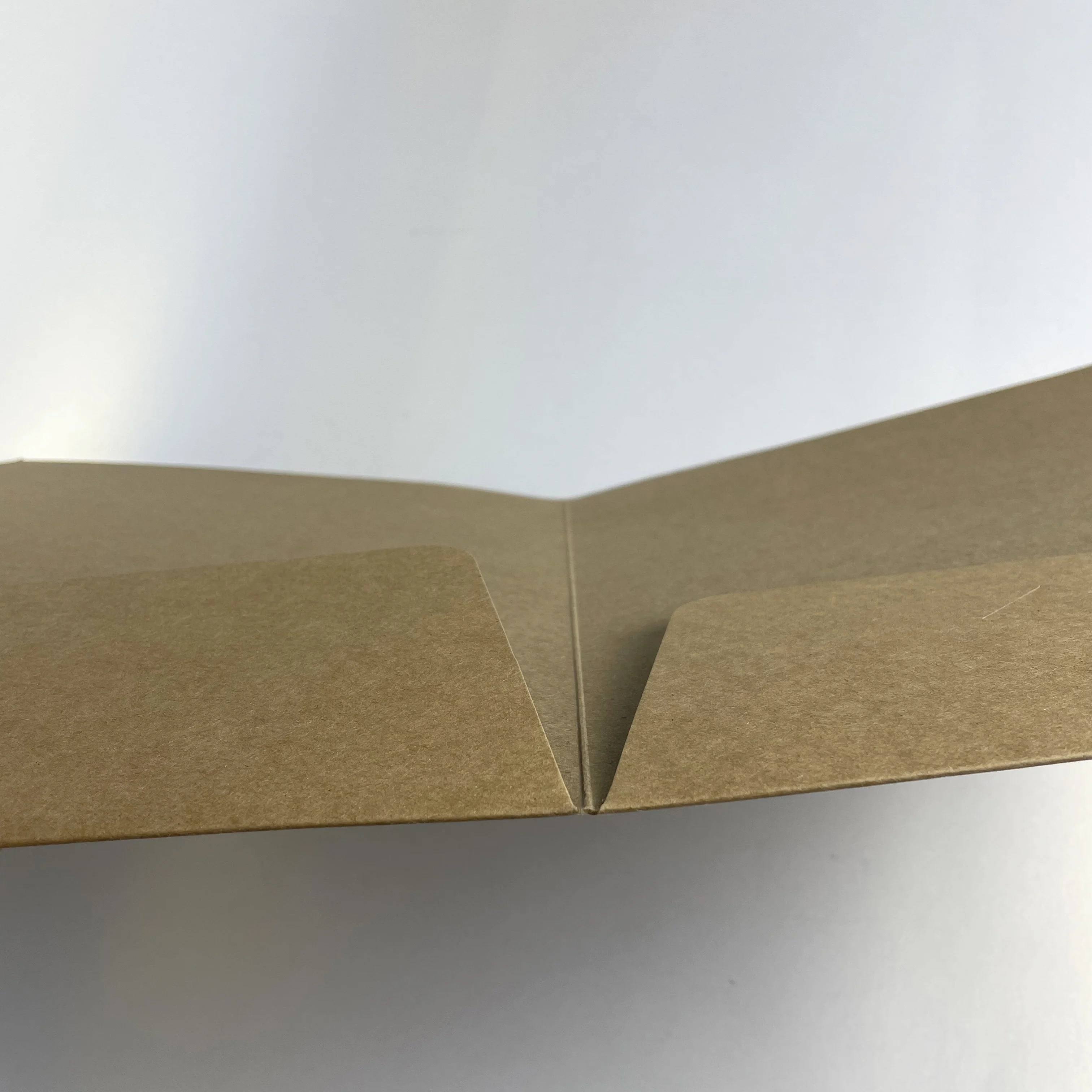Wholesale Recycled Kraft Paper Folder Business Office School A4 File Pockets Folders Custom Logo