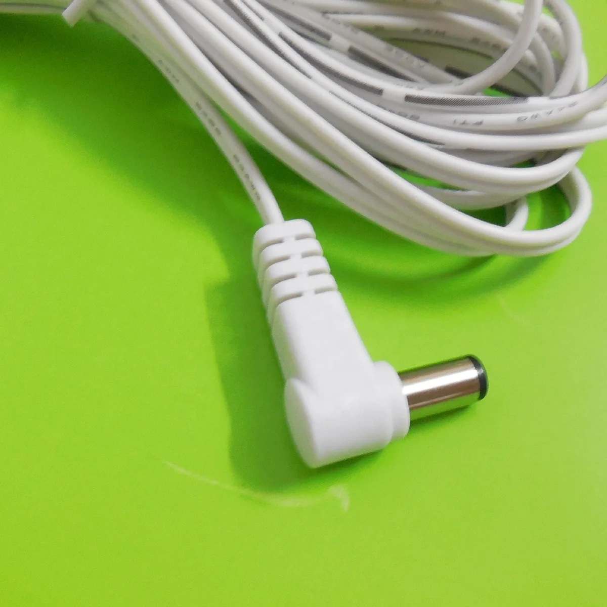 3meter Dual Wire Right angle 22AWG White Color DC Cable