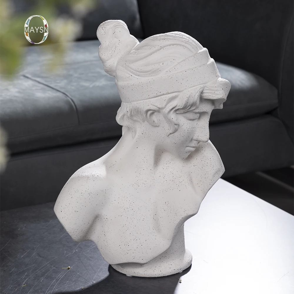 OMAYSN Wholesale Sculpture Art High-end Handicraft Showroom Luxury White Ceramic Ornament for home decor modern