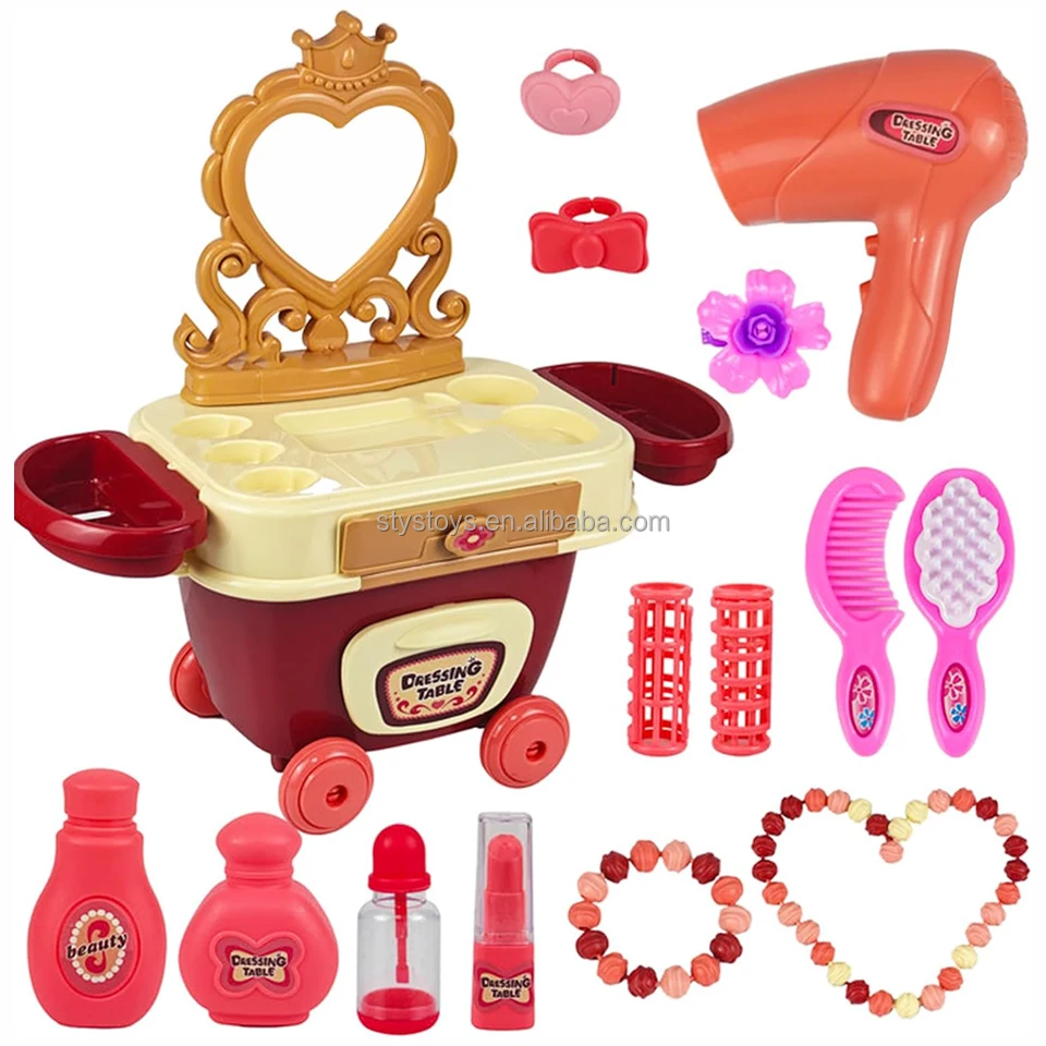 Набор игрушек для макияжа