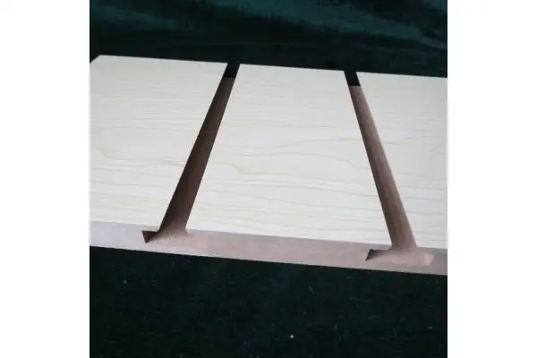 HDF sheet Melamine MDF Board/Mdf hdf board /slotted mdf for furniture 2.5mm 3mm 5mm 6mm 9mm 12mm 15mm 16mm 18mm Fibreboards
