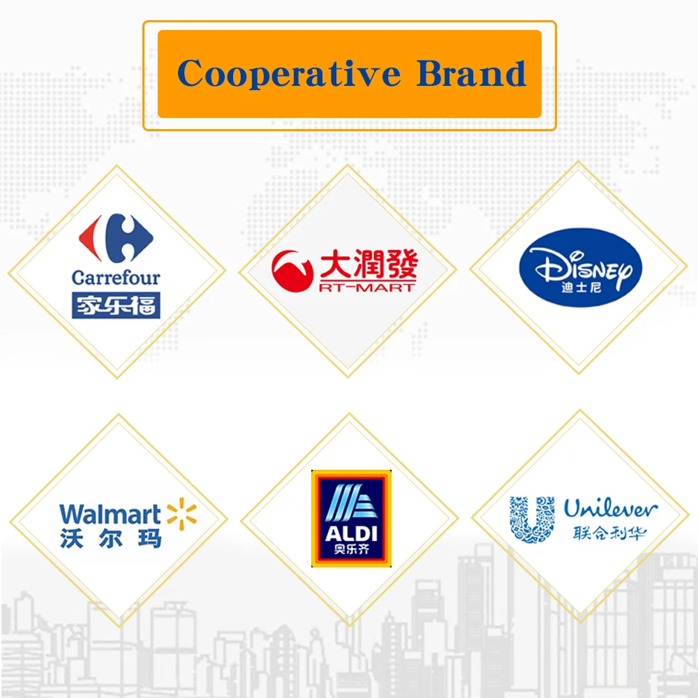 Customized best selling Set for children entertainment family play toy game Champion Compact Wooden Table Top Skittles Game