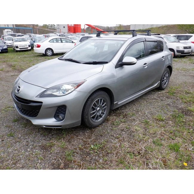 Японские подержанные автомобили mazda axela с функцией безопасной защиты