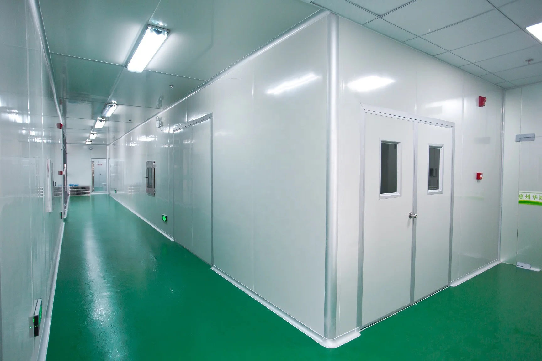 
NPWT Foam dressing for healthcare 