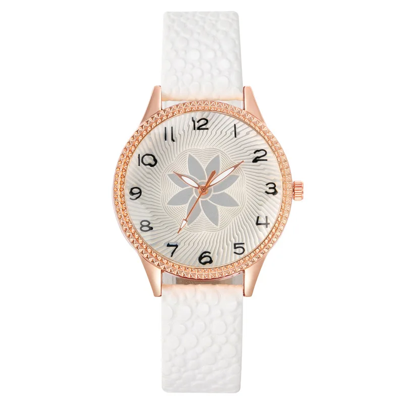 NSB063  New Women Fashion Watches Set Vintage Leather Ladies Wrist Watches Round Dial Dress Retro Female Quartz Wristwatch