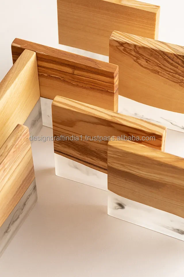 Indian Manufactured Resin Craft Square and Round Shape Resin Coaster for Cups and Mugs Coaster Available at Custom Packaging