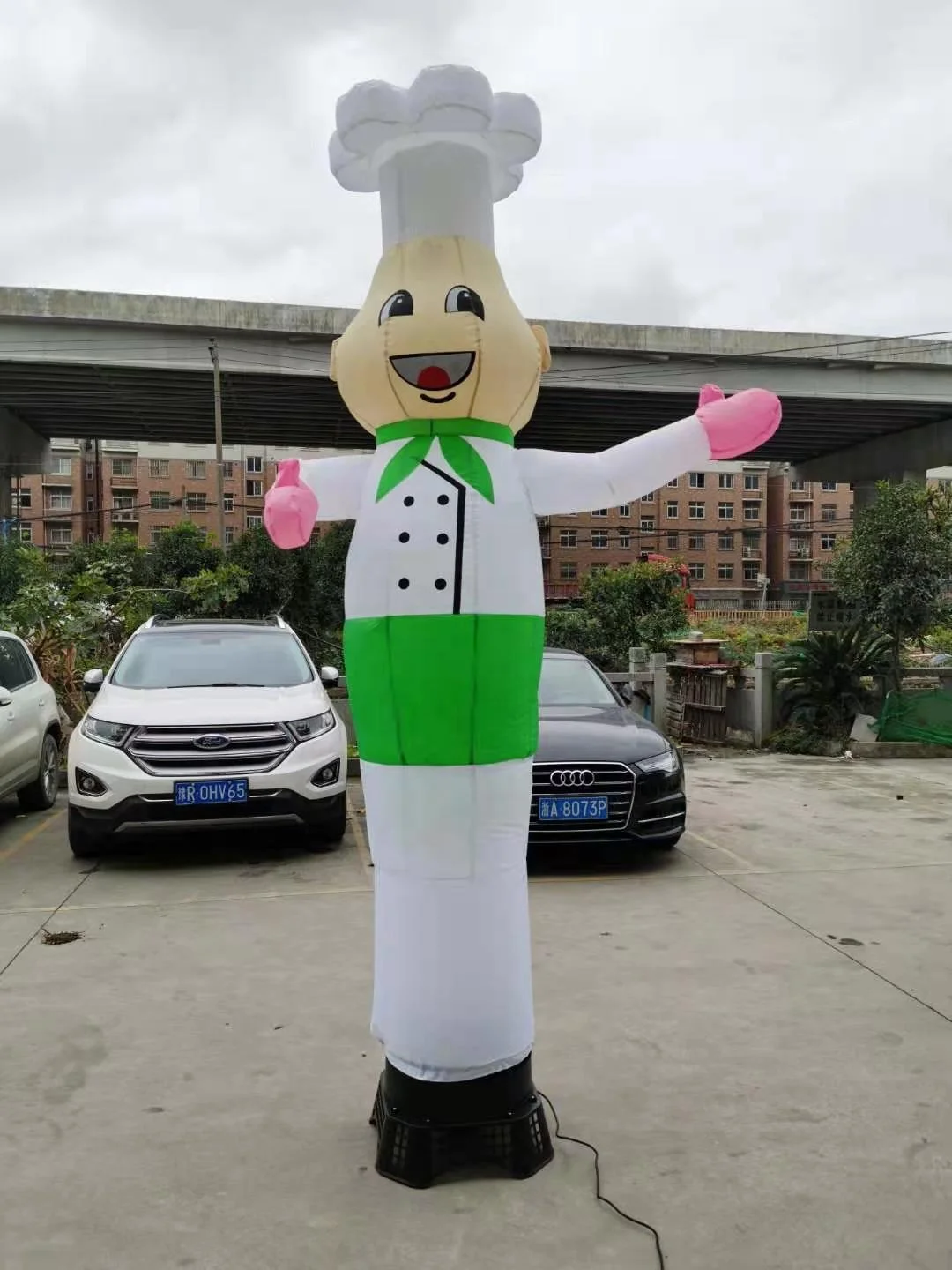 Promotion Advertising Oxford Outdoor Inflatable Sky Dancer Waving Model For Hotel Restaurant