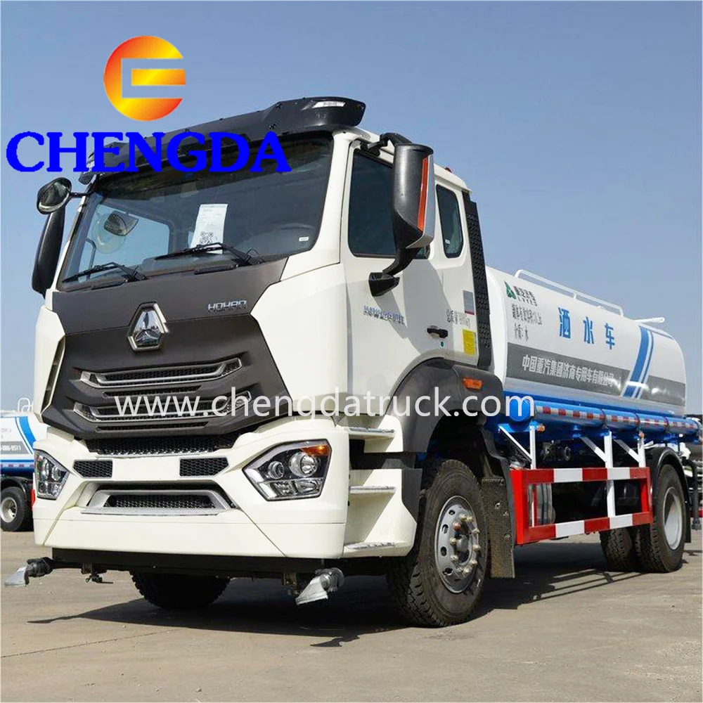 New Sinotrtuk Hoha 8000L12000L 15000L Liters Light Mini  4*2 Water Tank Tanker Truck With Sprinkler