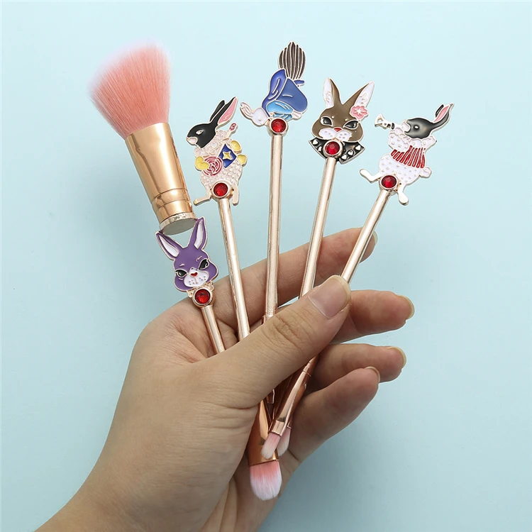 21 Designs 5 Pcs Anime Series Rabbit Eye Blush Brushes Kits Makeup Brushes Set For Girls Gift