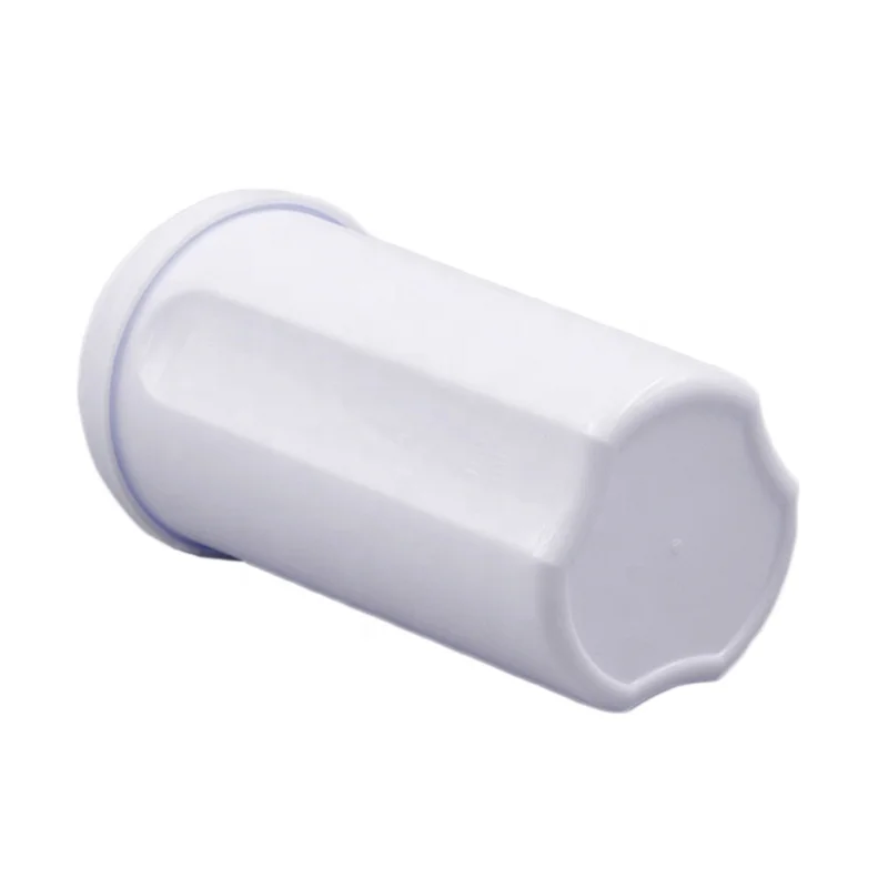 2020 new design bpa free sports fitness 500ml mini protein shaker plastic water bottle with strainer