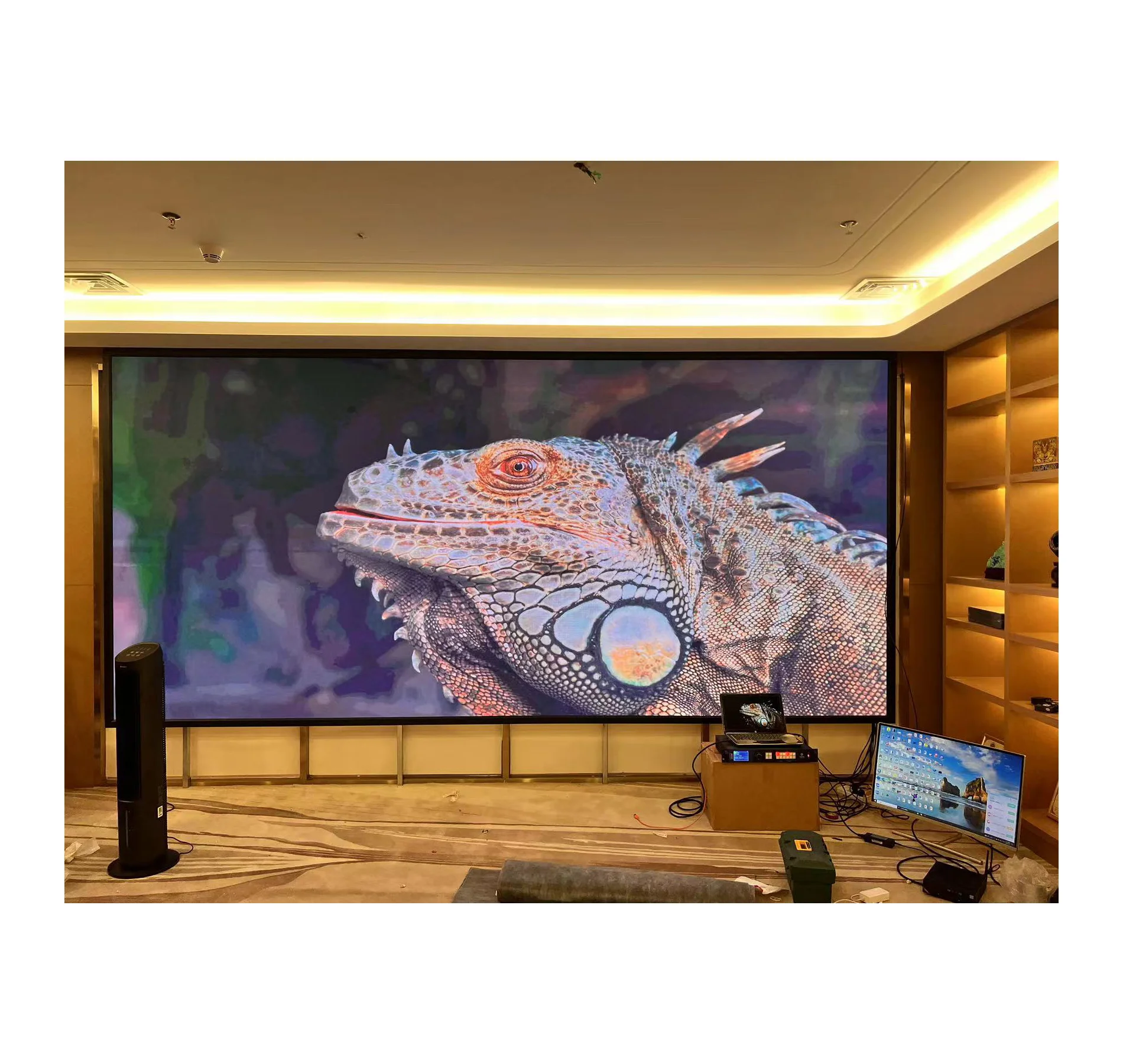 High Quality Wholesale Ultra-thin quality good 3d p1.5 p1.86 p2 p2.5 p4 led screen indoorsuitable for e-sports product promotion