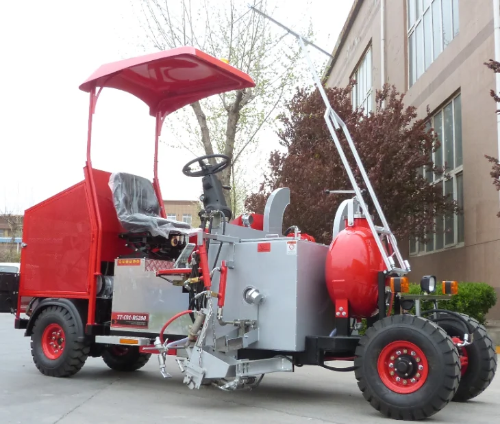 Multifunction driving type computer controlled thermoplastic automatic road marking machine