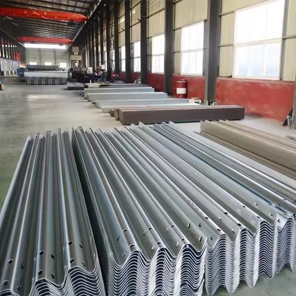 Китайский завод дорожное высококачественное оцинкованное двухволновое ограждение трехволновое Z-колонна